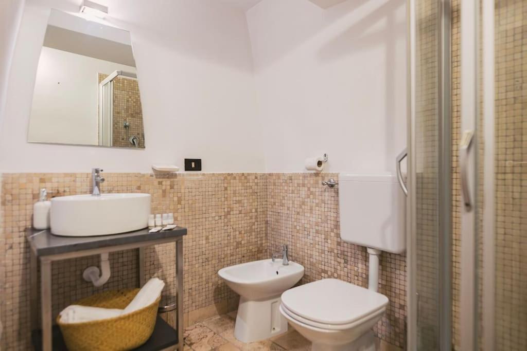 Trani -Suite ❉Marmor - Elegante Casa Storica ❉ Eksteriør bilde